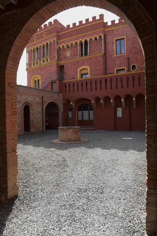 Il Castello Di San Ruffino 호텔 라리 외부 사진